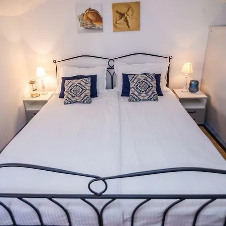 Apartamento Terra Biograd Na Moru