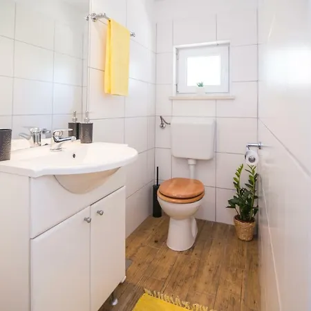 Terra Apartman Biograd Na Moru