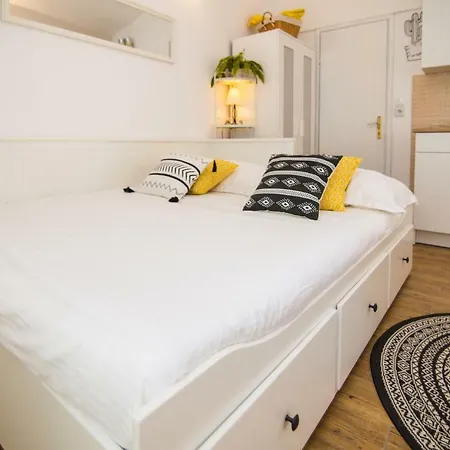 Terra Biograd Na Moru